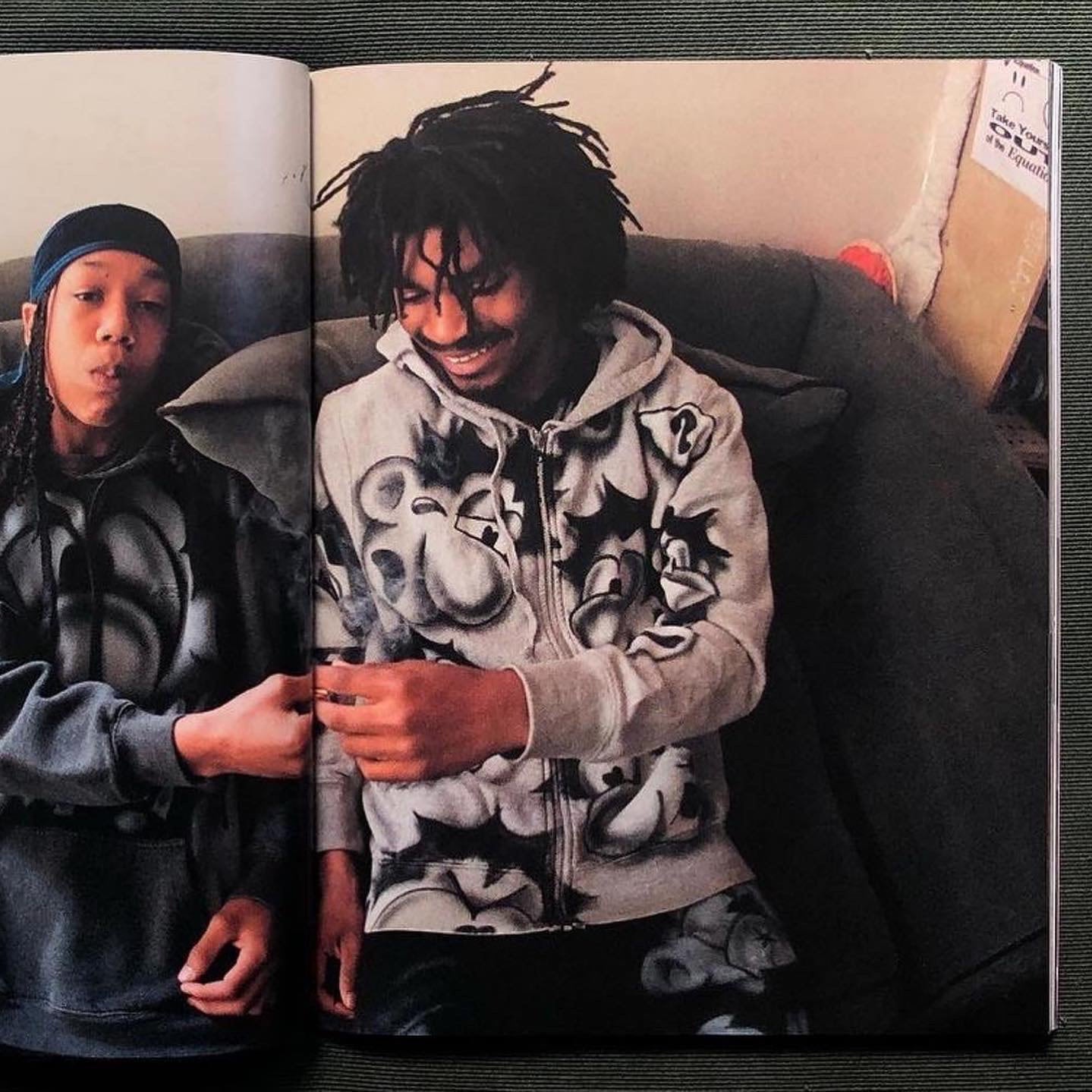 【お得】 YARD #2 Issue Magazine Pad Lily | OUTERNATIONAL YARD 帽子